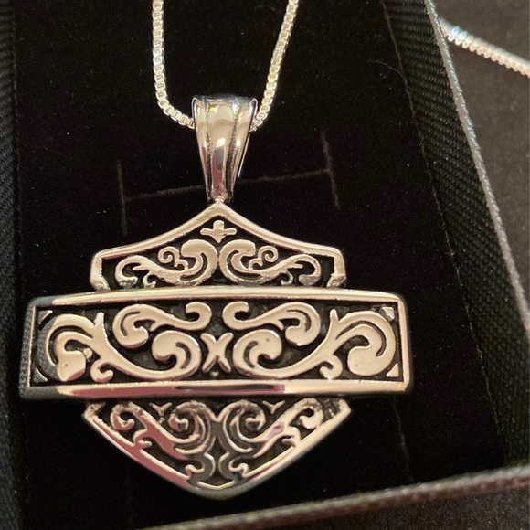 Harley-Davidson Silver Necklace Valentines - Picture 4 of 6